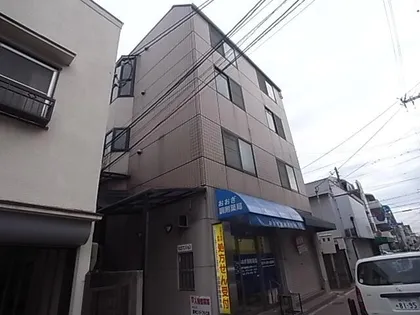 松丘マンションの画像