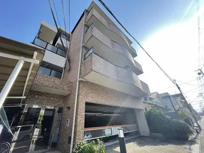 キャロル御影の画像