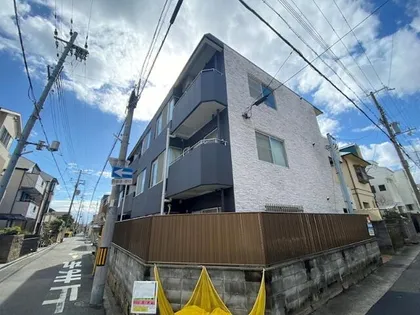 メゾン甲南【1階】の外観