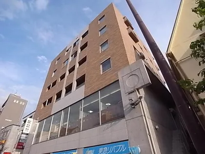 プロヴィデンス岡本【3階】の外観