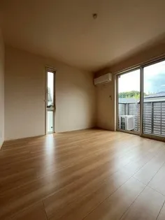 ヴィルヌーブ相坂 E棟【201号室】のその他画像