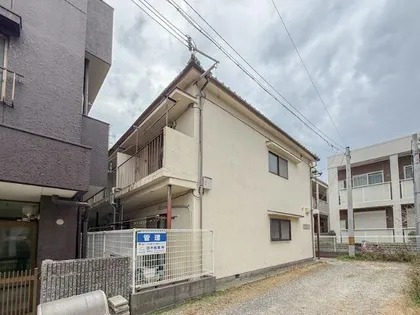 ハイツアワジの画像