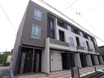 ヴィラ フォーシーズンの画像