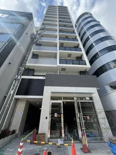 コンフォリア・リヴ南森町Ⅱ【13階】の外観