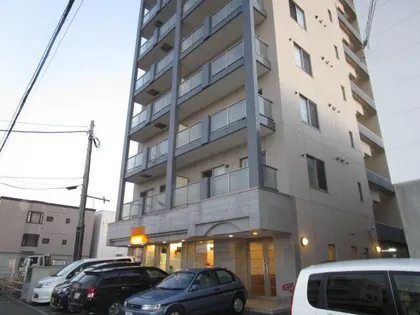 北海道札幌市東区北二十三条東17丁目【マンション】の外観