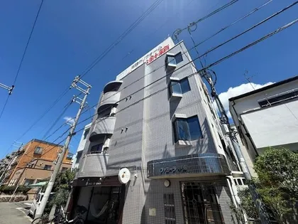 ファミーラ甲南の画像