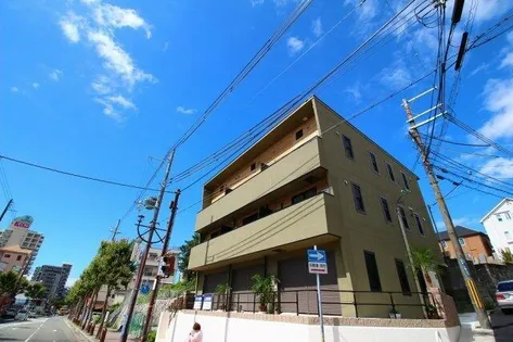 エマーズテラス【2階】の外観