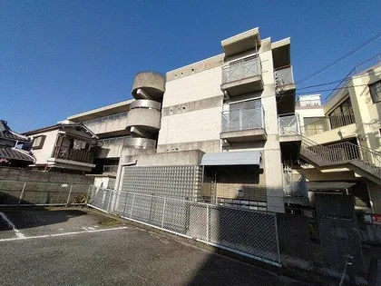 大阪府箕面市萱野2丁目【マンション】の外観