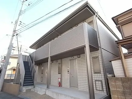 プール トゥージュールの画像