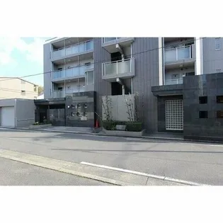 ウィステリアパーク【4階】の外観