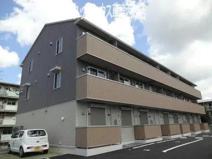 メゾンヴィラ栗東の画像