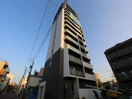 グランパークタワー【2階】の外観