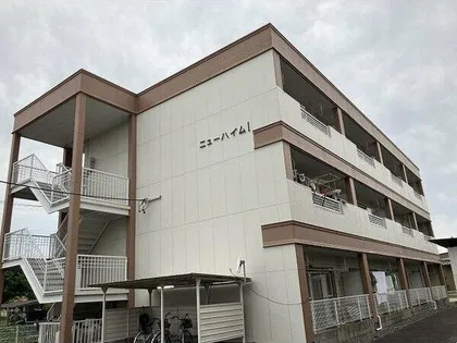 ニューハイムI【3階】の外観