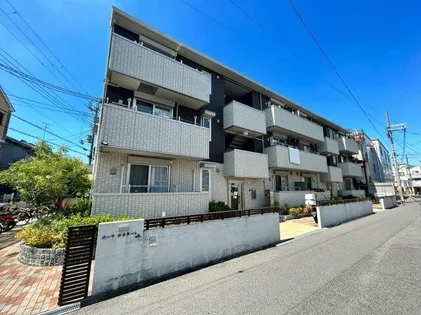 カーサ ポポラーレ【2階】の外観