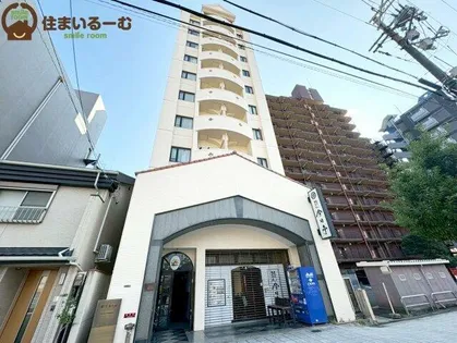 松下善ビル【9階】の外観