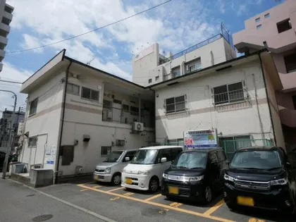 アプリコット渡辺通り【1階】の外観