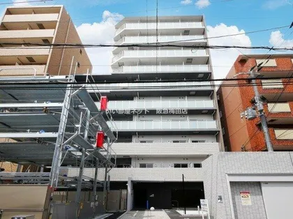 ArtizA緑地公園【8階】の外観