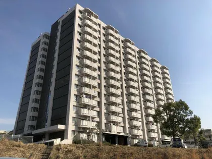 ビレッジハウス泉北栂タワー【3階】の外観