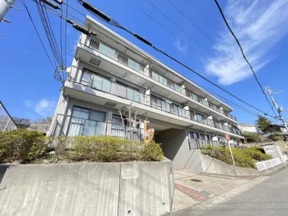 ユーコート宝塚【102号室】の外観