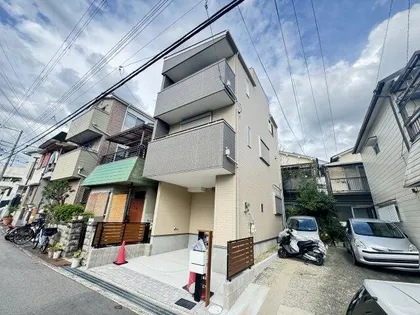 兵庫県宝塚市安倉西2丁目【一戸建】の外観