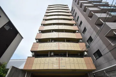 マルティーノ新栄【301号室】の外観