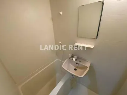 ネスト百道【1階】の風呂