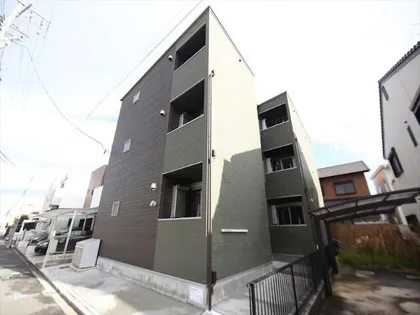 REGALEST草薙【3階】の外観