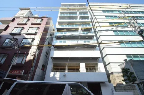 アンジュ栄【7階】の外観