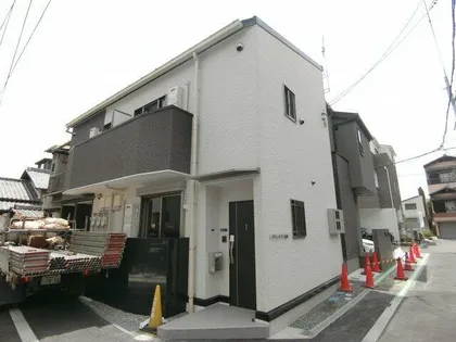 グランメゾン田辺【1階】の外観