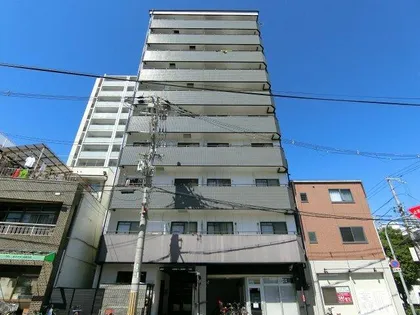 レジデンスハイビレッジ【2階】の外観