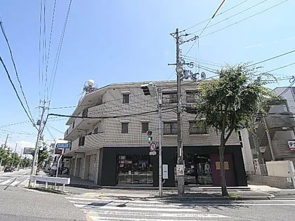 エム苦楽園【201号室】の外観