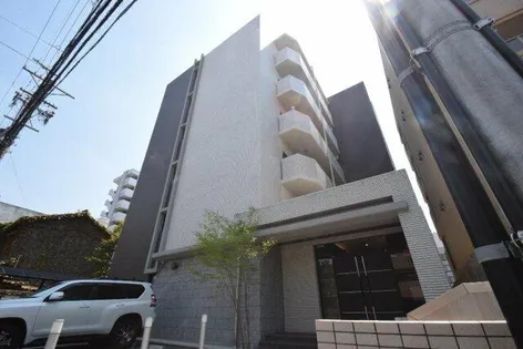 グランコート 東山【2階】の外観