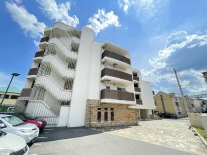 プレシャス小林【2階】の外観