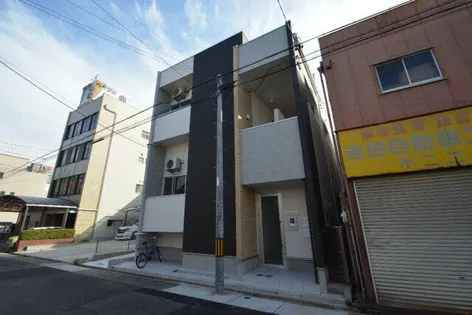 アルバーノ鶴舞Ricco【1階】の外観