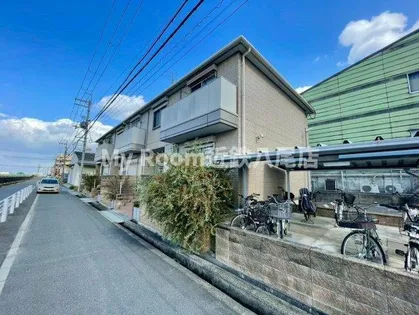 ディアセレナ B【1階】の外観