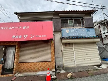 兵庫県川西市加茂1丁目【テラスハウス】の外観