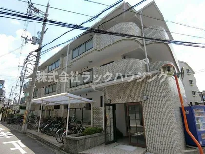 ファミール・エヌ【2階】の外観