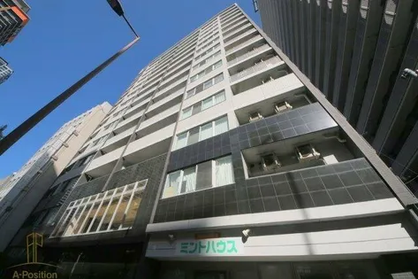 エステムプラザ梅田【8階】の外観