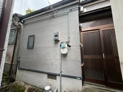 兵庫県川西市花屋敷1丁目【一戸建】の外観