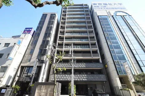 プレサンス丸の内城雅【9階】の外観