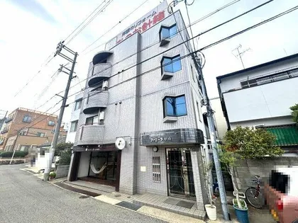 ファミーラ甲南の画像