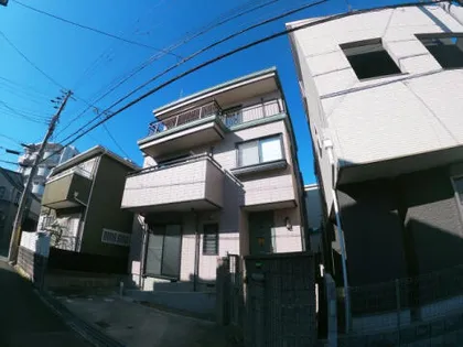 兵庫県西宮市獅子ケ口町【一戸建】の外観