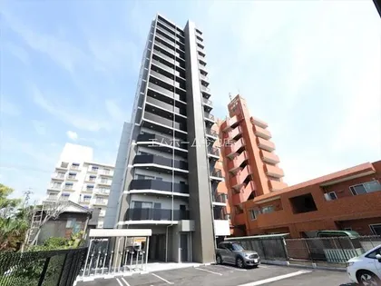 リシュドール川名駅【4階】の外観