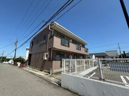 イエストプレイス【1階】の外観