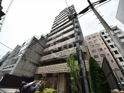 プレサンス谷町アルファ【4階】の外観