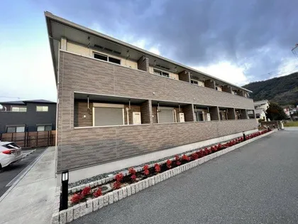 兵庫県姫路市広畑区則直【アパート】の外観