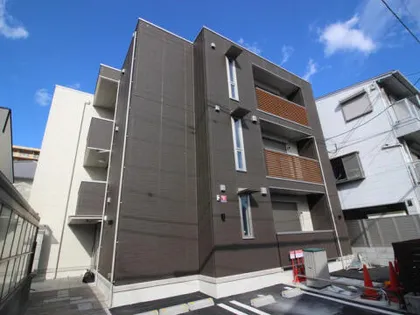 チェーン・パレス上甲子園【2階】の外観