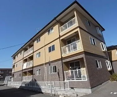 ロイヤルコート南別府A棟【103号室】の外観