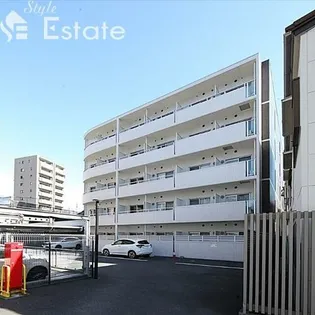 メイプルコート車道の画像