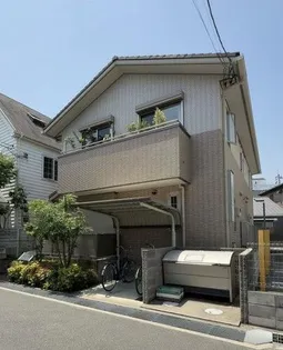 マ・メゾン川西【201号室】の外観